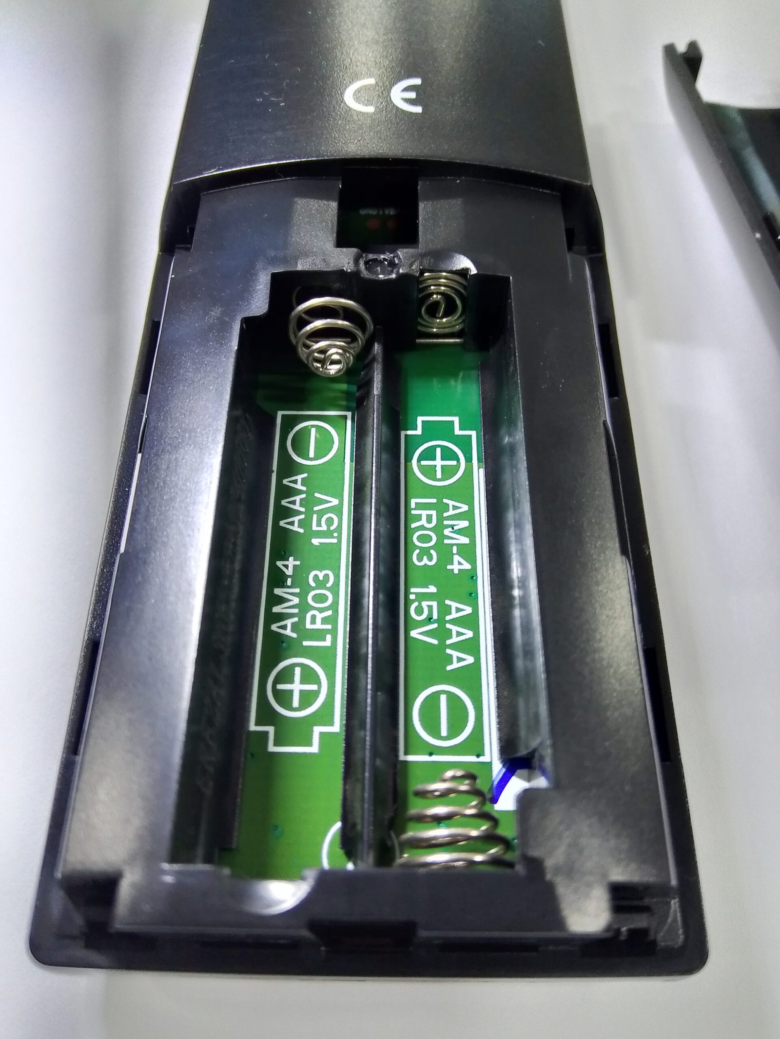 Télécommande d'origine HISENSE - الصورة 3